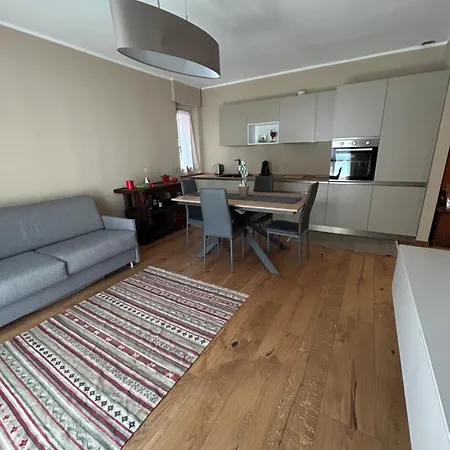 Il Girasole 아파트 *